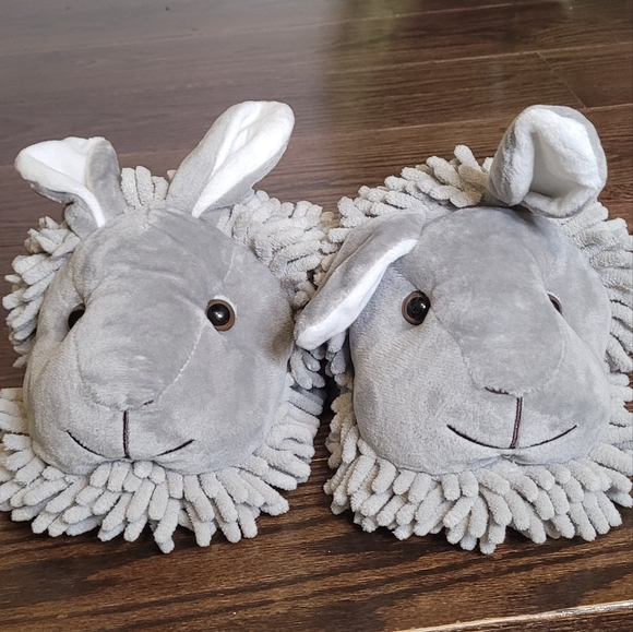 Cozy Plush Bunny Ear Slippers - Picture 6 of 8